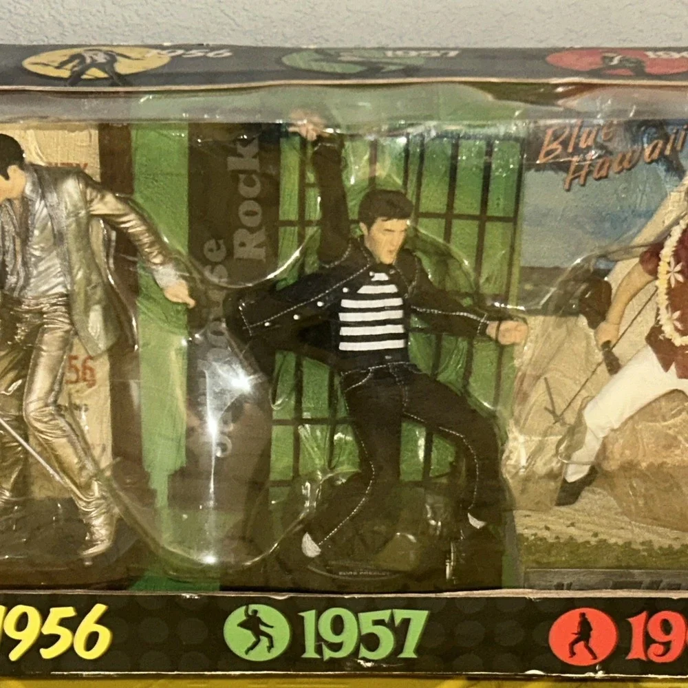 NEW Elvis Presley Deluxe Action Figures 3-Pack: 1956, 1957, 1961 -McFarlane Toys